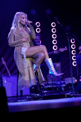NASHVILLE, TENNESSEE - MARCH 20: Shaylen performs at the Big Machine Label Group lunch and performance during CRS 2026 at Omni Nashville Hotel on March 20, 2026 in Nashville, Tennessee. Credit: AdMedia. USA - ZUMAa123 20260320_zaa_a123_281 Copyright: xMickeyxBernalx