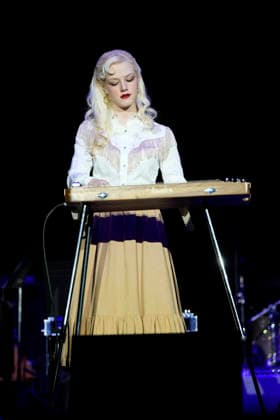 NASHVILLE, TENNESSEE - MARCH 20: Naomi Carman performs at the Big Machine Label Group lunch and performance during CRS 2026 at Omni Nashville Hotel on March 20, 2026 in Nashville, Tennessee. Credit: AdMedia. USA - ZUMAa123 20260320_zaa_a123_282 Copyright: xMickeyxBernalx