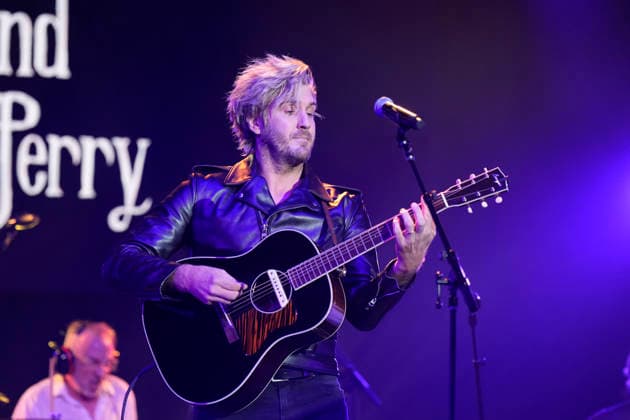 NASHVILLE, TENNESSEE - March 20: Johnny Costello of The Band Perry performs at the Big Machine Label Group lunch and performance during CRS 2026 at Omni Nashville Hotel on March 20, 2026 in Nashville, Tennessee. Credit: AdMedia. USA - ZUMAa123 20260320_zaa_a123_295 Copyright: xMickeyxBernalx