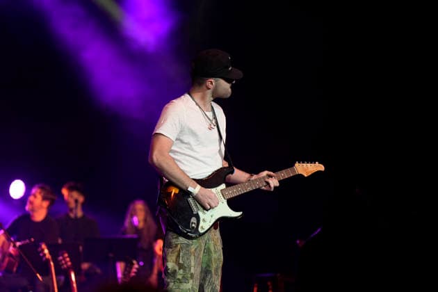 NASHVILLE, TENNESSEE -MARCH 20 Greylan James performs at the Big Machine Label Group lunch and performance during CRS 2026 at Omni Nashville Hotel on March 20, 2026 in Nashville, Tennessee. Credit: AdMedia. USA - ZUMAa123 20260320_zaa_a123_300 Copyright: xMickeyxBernalx
