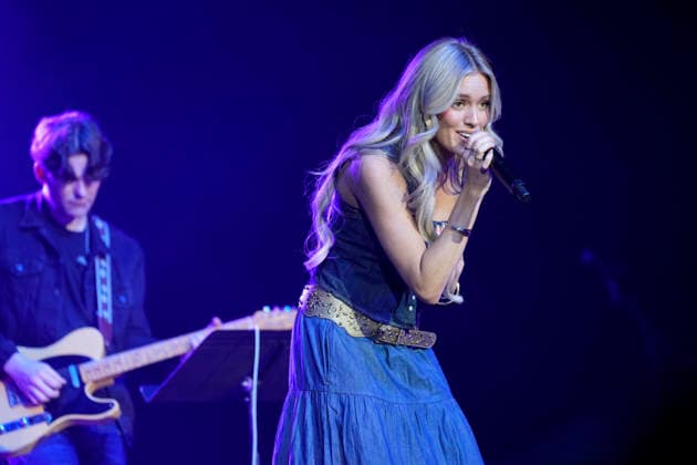 NASHVILLE, TENNESSEE -MARCH 20: MacKenzie Carpenter performs at the Big Machine Label Group lunch and performance during CRS 2026 at Omni Nashville Hotel on March 20, 2026 in Nashville, Tennessee. Credit: AdMedia. USA - ZUMAa123 20260320_zaa_a123_316 Copyright: xMickeyxBernalx