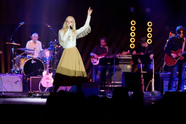NASHVILLE, TENNESSEE - MARCH 20: Naomi Carman performs at the Big Machine Label Group lunch and performance during CRS 2026 at Omni Nashville Hotel on March 20, 2026 in Nashville, Tennessee. Credit: AdMedia. USA - ZUMAa123 20260320_zaa_a123_325 Copyright: xMickeyxBernalx