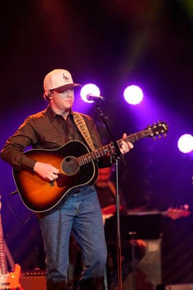 NASHVILLE, TENNESSEE -MARCH 20Cole Goodwin performs at the Big Machine Label Group lunch and performance during CRS 2026 at Omni Nashville Hotel on March 20, 2026 in Nashville, Tennessee. Credit: AdMedia. USA - ZUMAa123 20260320_zaa_a123_329 Copyright: xMickeyxBernalx