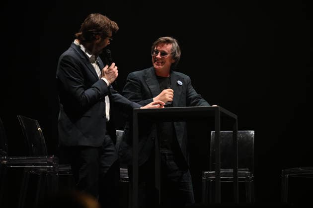 Concert Sentinelles d un soir at Salle Pleyel in Paris Thomas Dutronc, Sentinelles d un soir - Concert solidaire performs at the Salle Pleyel in Paris, France on March 20, 2026. Photo by Christophe Meng ABACAPRESS.COM  Copyright: xMengxChristophe ABACAx