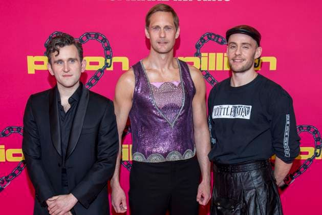 abb Harry Melling, Alexander Skarsgard und Harry Lighton zu Gast auf der Film Premiere von Pillion, im Kino International am 20.03.2026 in Berlin Berlin Deutschland