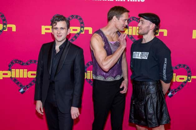abb Harry Melling, Alexander Skarsgard und Harry Lighton zu Gast auf der Film Premiere von Pillion, im Kino International am 20.03.2026 in Berlin Berlin Deutschland