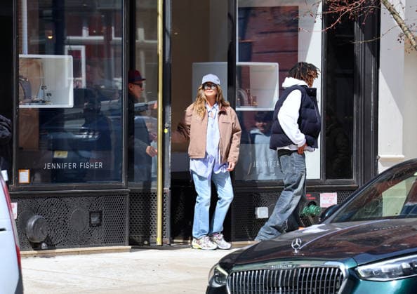Heidi Klum with her son Henry Samuel out in New York TV host model Heidi Klum with her son Henry Samuel and a friend are shopping at Jennifer Fisher Jewelry Store then they having lunch at Cipriani restaurant in Soho, New York on March 20, 2026. Photo by Dylan Travis ABACAPRESS.COM New York NY  Copyright: xGuerinxCharles ABACAx