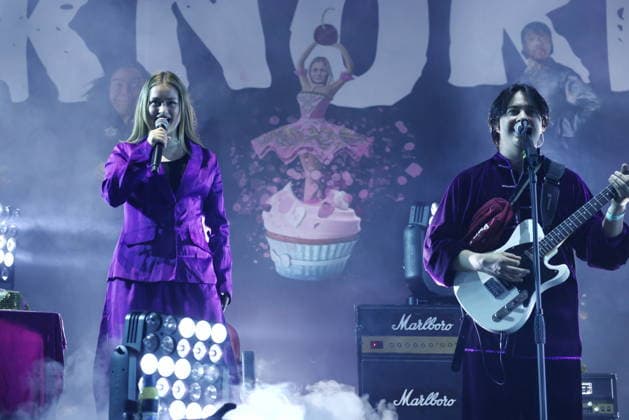 20.03.2026 , Knorkator, Sängerin Agnetha und Sebastian Baur, im Konzert live in der Columbiahalle, Berlin, Musik, Berlin