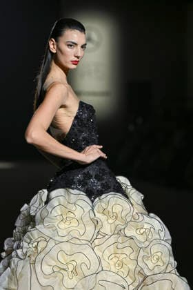 Hannibal Laguna - Mercedes-Benz Fashion Week Madrid in Madrid, Spain - 20 Mar 2026 A model walks the runway wearing a design by Hannibal Laguna during Mercedes-Benz Fashion Week de Madrid in IFEMA. Madrid Spain Copyright: xAtilanoxGarciax xSOPAxImagesx photos09679