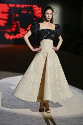Hannibal Laguna - Mercedes-Benz Fashion Week Madrid in Madrid, Spain - 20 Mar 2026 A model walks the runway wearing a design by Hannibal Laguna during Mercedes-Benz Fashion Week de Madrid in IFEMA. Madrid Spain Copyright: xAtilanoxGarciax xSOPAxImagesx photos09660