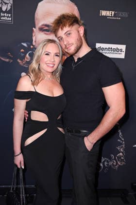 Marlisa Rudizo aka Mrs. Marlisa mit Freund William Raab bei der ERIC SINDERMANN IKONE FASHION SHOW im Hofbräu Wirtshaus in Berlin am 20.03.2026