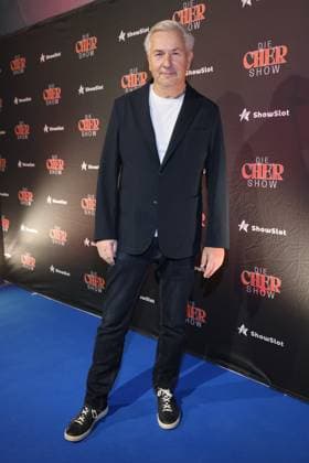 Die Cher Show, Premiere Klaus Wowereit zur Premiere zu Die Cher Show, Bluemax Theater, Berlin, Datum: 20.03.2026 Copyright: xEventpress Kratschx