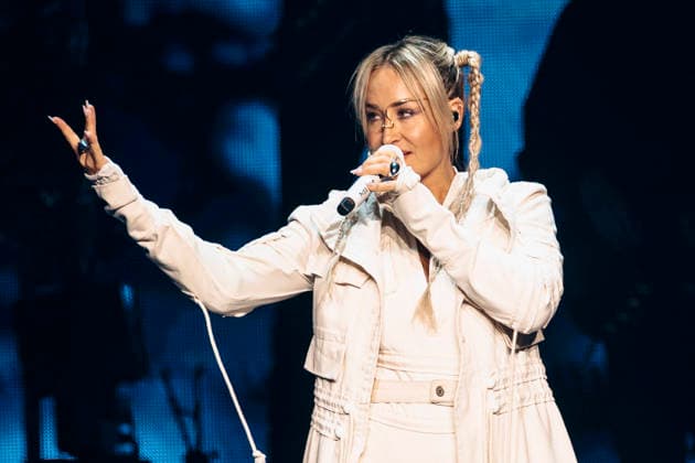 Sarah Connor live bei einem Konzert ihrer Arena-Tour 2026 in der Messehalle. Erfurt, 20.03.2026