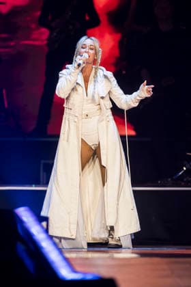 Sarah Connor live bei einem Konzert ihrer Arena-Tour 2026 in der Messehalle. Erfurt, 20.03.2026