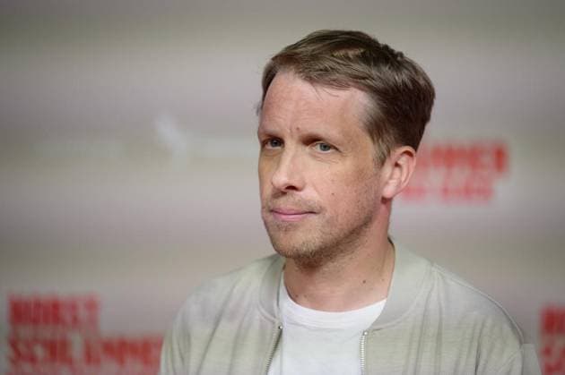 Essen: Weltpremiere - Hape Kerkeling präsentiert seinen neuen Film Horst Schlämmer sucht das Glück ** NUR FÜR REDAKTIONELLE ZWECKE ** EDITORIAL USE ONLY **<p>Comedian Oliver Pocher bei der Weltpremiere des neuen Films von Hape Kerkeling Horst Schlämmer sucht das Glück am Donnerstag, den 19. März 2026, in der Essener Lichtburg. Copyright: UwexErnst *** Essen World premiere Hape Kerkeling presents his new film Horst Schlämmer sucht das Glück FOR EDITORIAL PURPOSES ONLY p Comedian Oliver Pocher at the world premiere of Hape Kerkelings new film Horst Schlämmer sucht das Glück on Thursday, March 19, 2026, at the Lichtburg in Essen Copyright UwexErnst Copyright: UwexErnst doc851rp48ur91tufsl87m ,EDITORIAL USE ONLY