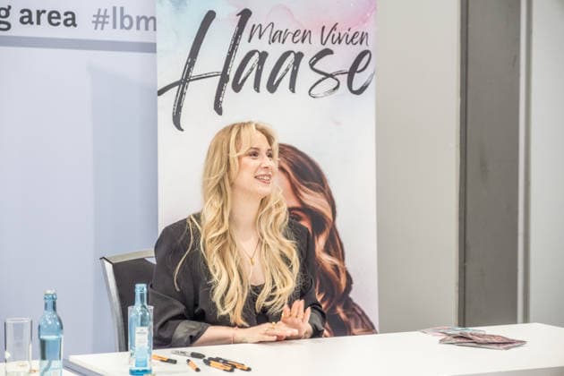 Dritter Tag der Leipziger Buchmesse 2026. Massenandrang, Lange Schlangen und lange wartezeiten bestimmten das Bild. Maren Vivien Haase Leipziger Buchmesse 2026 Tag 3