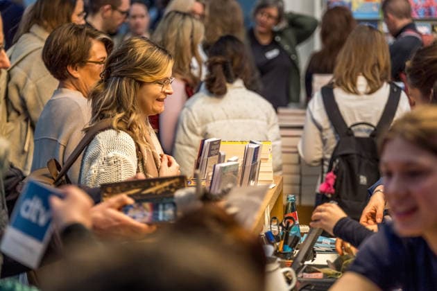 Dritter Tag der Leipziger Buchmesse 2026. Massenandrang, Lange Schlangen und lange wartezeiten bestimmten das Bild. Leipziger Buchmesse 2026 Tag 3
