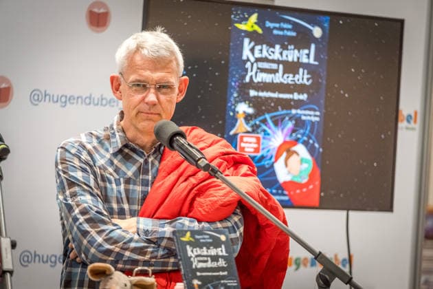Dritter Tag der Leipziger Buchmesse 2026. Massenandrang, Lange Schlangen und lange wartezeiten bestimmten das Bild. der Astrophysiker Heino Falcke und seine Frau Dagmar bei der Vorstellung ihres Kinderbuches. Leipziger Buchmesse 2026 Tag 3