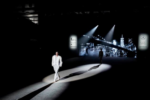 Entertainment Bilder des Tages Odette Alvarezs fashion show at Mercedes Benz Fashion Week Odette Alvarezs fashion show on the occasion of Mercedes Benz Fashion Week, on March 21, 2026, in Madrid Spain Odette Alvarez, founder of Teté by Odette, is a brand that stands out for its romantic and feminine aesthetics, is a brand that stands out for its romantic and feminine aesthetics Her fashion show is part of the Mercedes Benz Fashion Week Madrid, the main Spanish fashion show organized by IFEMA, which brings together established firms and new talents 21 MARCH 2026 FASHION MODELS SHOWS MODELS SHOW MBFW A Pé Madrid Madrid Madrid Espana  Copyright: xA.xPÃ rezxMecax 7385283