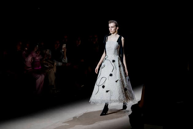 Yolancris fashion show at the Mercedes Benz Fashion Week A model during a Yolancris fashion show on the occasion of the Mercedes Benz Fashion Week, March 21, 2026, in Madrid Spain Yolancris is a firm specializing in bridal and handcrafted haute couture Its fashion show is part of the Mercedes Benz Fashion Week Madrid, the main Spanish fashion show organized by IFEMA, which brings together established firms and new talent MARCH 21, 2026 FASHION MODEL MODEL SHOWS MODEL SHOW MBFW A Pé Madrid Madrid Madrid Spain  Copyright: xA.xPÃ rezxMecax 7385618