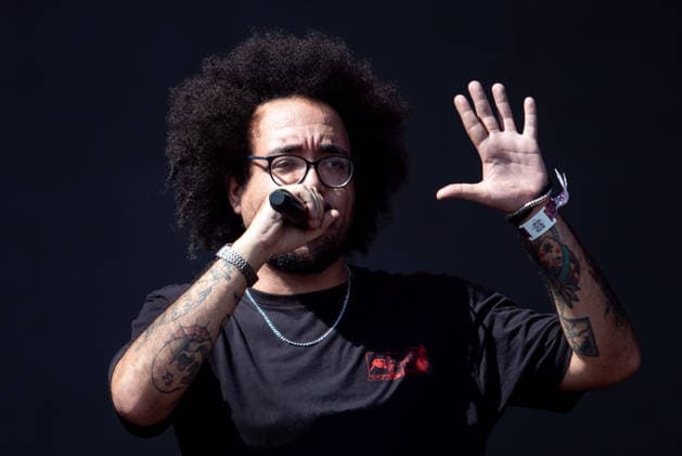SaO PAULO, SP - 21.03.2026: LOLLAPALOOZA BRASIL 2026 - Singer Crizin da ZO performs this Saturday afternoon (21), the second day of the Lollapalooza festival, held at the Interlagos racetrack in Sao Paulo, SP. x2909256x  RodileixMorais