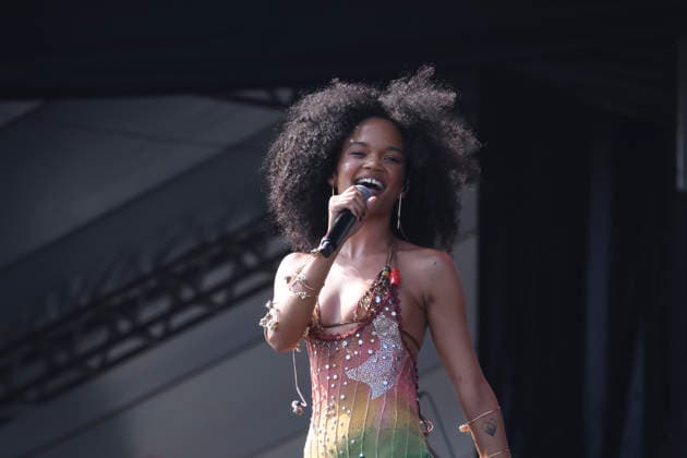 Agnes Nunes will perform at Lollapalooza Brazil 2026 in Sao Paulo. Sao Paulo (SP), March 21, 2026 Lollapalooza Brazil Show Agnes Nunes Singer and songwriter Agnes Nunes performs during the Lollapalooza Brazil festival, held at the Interlagos racetrack in the southern part of Sao Paulo. The event brings together national and international artists for three days of shows and musical attractions. (Foto: Leco Viana Thenews2 imago images) Agnes Nunes will perform at Lollapalooza Brazil 2026 in Sao Paulo.  Copyright: xLecoxVianax