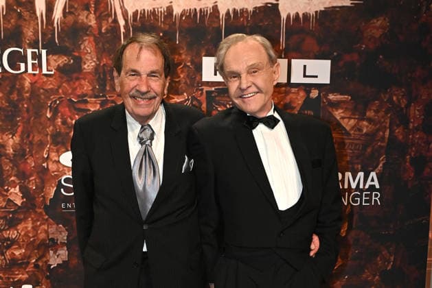 Jack Amsler und Georg Preusse bei bei der- Wir sind am Leben- Musical Premiere im Theater des Westens am 21.03.2026 in Berlin Wir Sind Am Leben Musical Premiere in Berlin