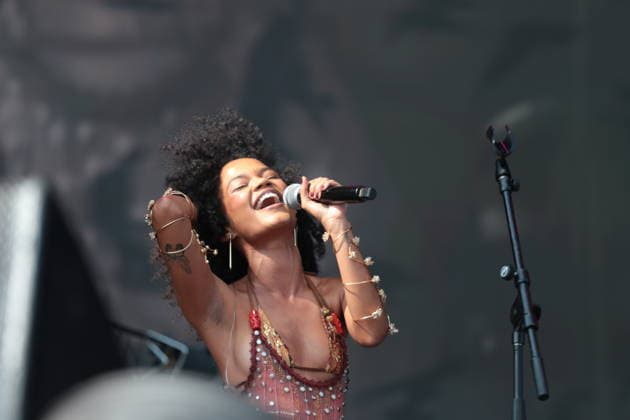 SaO PAULO, SP - 21.03.2026: LOLLAPALOOZA BRASIL 2026 - Paraiba singer Agnes Nunes takes to the Budweiser stage at Lollapalooza 2026 in the early afternoon of this Saturday (21), at the Interlagos racetrack, in the south of Sao Paulo. The festival brings together national and international acts in yet another edition in the capital of Sao Paulo. x2909401x  AngÃ licaxAlves