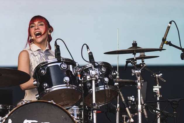 SaO PAULO, SP - 21.03.2026: LOLLAPALOOZA BRASIL 2026 - The group The Warning, formed by Alejandra Villarreal VÃ lez (bass), Daniela Villareal (guitar and vocals) and Paulina Villarreal (drums) performs on the Flying Fish Stage this Saturday afternoon (21) at Lollapalooza Brasil 2026 held at the Interlagos Racetrack in Sao Paulo. x2909656x  YurixMurakami