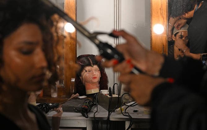 March 21, 2026, Mumbai, Maharashtra, India: Mannequin head with hair is kept on a table inside the makeup room at the Lakme Fashion Week (LFW) in Mumbai. Mumbai India - ZUMAs197 20260321_aaa_s197_113 Copyright: xAshishxVaishnavx