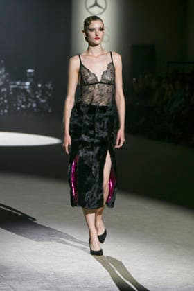 Odette Alvarez - Mercedes-Benz Fashion Week Madrid -21 Mar 2026 A model walks the runway wearing a design by Odette Alvarez during Mercedes-Benz Fashion Week de Madrid in IFEMA. Madrid Spain Copyright: xAtilanoxGarciax xSOPAxImagesx photos09993