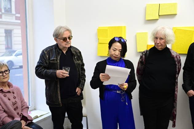 Reinhard Roy, Ling Luo und Ingrid Hornef bei der Vernissage Konkrete Sicht: Formen, Linien, Strukturen bei KiA Contemporary Galerie. Görlitz, 20.03.2026 Copyright: xMatthiasxWehnertx