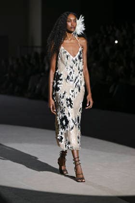 February 28, 2026, Madrid, Spain: A model walks the runway wearing a design by Menchen Tomas during Mercedes-Benz Fashion Week de Madrid in IFEMA. Madrid Spain - ZUMAs197 20260228_aaa_s197_2911 Copyright: xAtilanoxGarciax