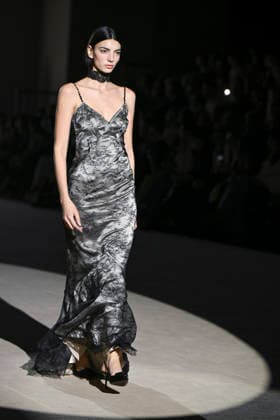 February 28, 2026, Madrid, Spain: A model walks the runway wearing a design by Menchen Tomas during Mercedes-Benz Fashion Week de Madrid in IFEMA. Madrid Spain  - ZUMAs197 20260228_aaa_s197_2931 Copyright: xAtilanoxGarciax