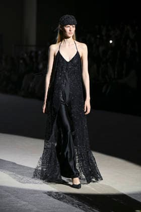 February 28, 2026, Madrid, Spain: A model walks the runway wearing a design by Menchen Tomas during Mercedes-Benz Fashion Week de Madrid in IFEMA. Madrid Spain - ZUMAs197 20260228_aaa_s197_2921 Copyright: xAtilanoxGarciax
