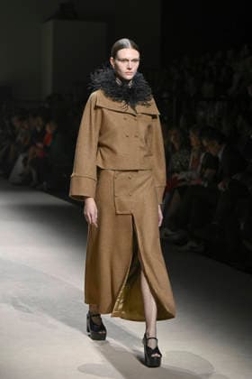 Fely Campo - Mercedes-Benz Fashion Week Madrid, Spain - 21Mar 2026 A model walks the runway wearing a design by Fely Campo during Mercedes-Benz Fashion Week de Madrid in IFEMA. Madrid Spain Copyright: xAtilanoxGarciax xSOPAxImagesx photos09932