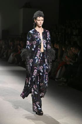Fely Campo - Mercedes-Benz Fashion Week Madrid, Spain - 21Mar 2026 A model walks the runway wearing a design by Fely Campo during Mercedes-Benz Fashion Week de Madrid in IFEMA. Madrid Spain Copyright: xAtilanoxGarciax xSOPAxImagesx photos09947
