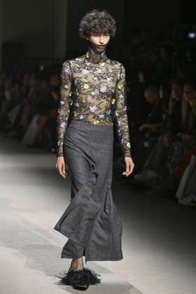 Fely Campo - Mercedes-Benz Fashion Week Madrid, Spain - 21Mar 2026 A model walks the runway wearing a design by Fely Campo during Mercedes-Benz Fashion Week de Madrid in IFEMA. Madrid Spain Copyright: xAtilanoxGarciax xSOPAxImagesx photos09908