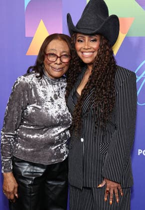 The 12th Annual Truth Awards - LA Eulaulah Hathaway, Lalah Hathaway, At The 12th Annual Truth Awards At The Beverly Hilton Hotel In Beverly Hills CA, USA on March 21, 2026. Photo by Fati S ABACAPRESS.COM Beverly Hills CA United States  Copyright: xFatixSadou ABACAPRESS.COMx
