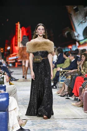 Lola Casademunt - Mercedes-Benz Fashion Week Madrid, Spain - 21 Mar 2026 A model walks the runway wearing a design by Lola Casademunt during Mercedes-Benz Fashion Week de Madrid in IFEMA. Madrid Spain Copyright: xAtilanoxGarciax xSOPAxImagesx photos10161