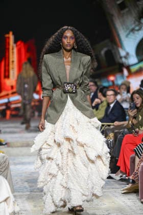 Lola Casademunt - Mercedes-Benz Fashion Week Madrid, Spain - 21 Mar 2026 A model walks the runway wearing a design by Lola Casademunt during Mercedes-Benz Fashion Week de Madrid in IFEMA. Madrid Spain Copyright: xAtilanoxGarciax xSOPAxImagesx photos10146