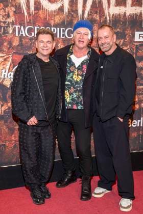 abb Peter Plate, Detlev Buck und Ulf Leo Sommer zu Gast auf der Deutschland Premiere von Wir sind am Leben das Berlin Musical im Theater des Westens am Samstag 21.03.2026 Berlin Deutschland