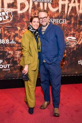 abb Ulrike Frank und Marc Schubring Schauspielerin Paar zu Gast auf der Deutschland Premiere von Wir sind am Leben das Berlin Musical im Theater des Westens am Samstag 21.03.2026 Berlin Deutschland