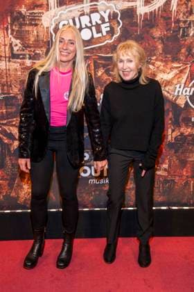 abb Anja Caspary und Annette Humpe zu Gast auf der Deutschland Premiere von Wir sind am Leben das Berlin Musical im Theater des Westens am Samstag 21.03.2026 Berlin Deutschland