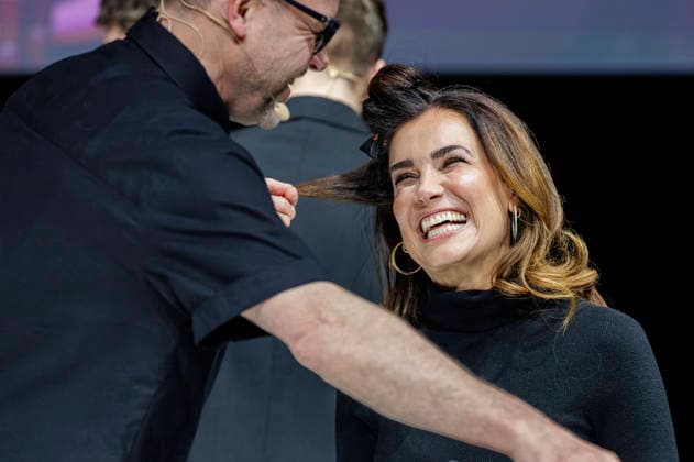 Jana Ina Zarrella auf der Top Hair Workshop Stage für Dyson bei der Beauty und Top Hair Messe Düsseldorf 2026 in der Messe Düsseldorf. Düsseldorf, 21.03.2026