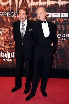 Georg Preusse mit Ehemann Jack Amsler bei der Premiere des Musicals Wir sind am Leben - Das Berlin Musical im Theater des Westens. Berlin, 21.03.2026