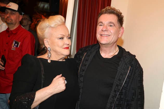 Angelika Milster und Peter Plate bei der Premiere des Musicals Wir sind am Leben - Das Berlin Musical im Theater des Westens. Berlin, 21.03.2026