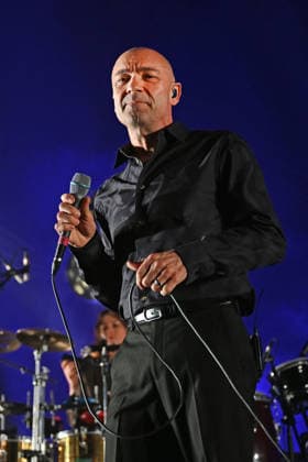 Kenny Thomas performing at Eventim Apollo in London LONDON, ENGLAND - MARCH 21: Kenny Thomas performing at Eventim Apollo on March 19, 2026 in London, England. EXCLUSIVE! CAP MAR MAR Great Britain Copyright: xMartinxHarris CapitalxPicturesx
