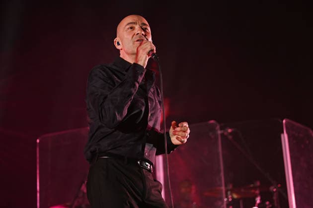 Kenny Thomas performing at Eventim Apollo in London LONDON, ENGLAND - MARCH 21: Kenny Thomas performing at Eventim Apollo on March 19, 2026 in London, England. EXCLUSIVE! CAP MAR MAR Great Britain Copyright: xMartinxHarris CapitalxPicturesx