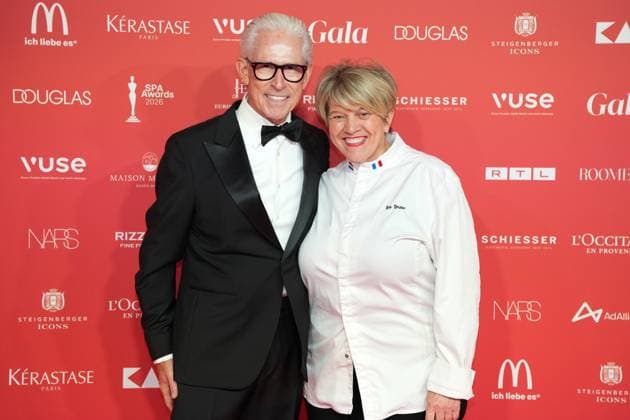 Spa Award 2026. Peter Schreck und Léa Linster auf dem Roten Teppich bei der Spa Awards Gala im Kurhaus Baden-Baden am 21.03.2026. Baden-Baden Kurhaus Baden-Württemberg